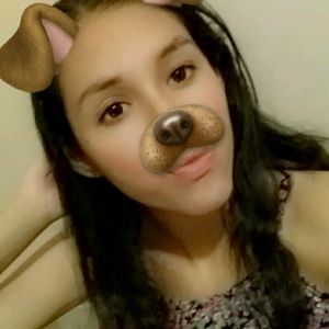 Meet your Posher, Adriana